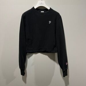 PINK Victoria’s Secret Black Cropped Crewneck Sweatshirt XS